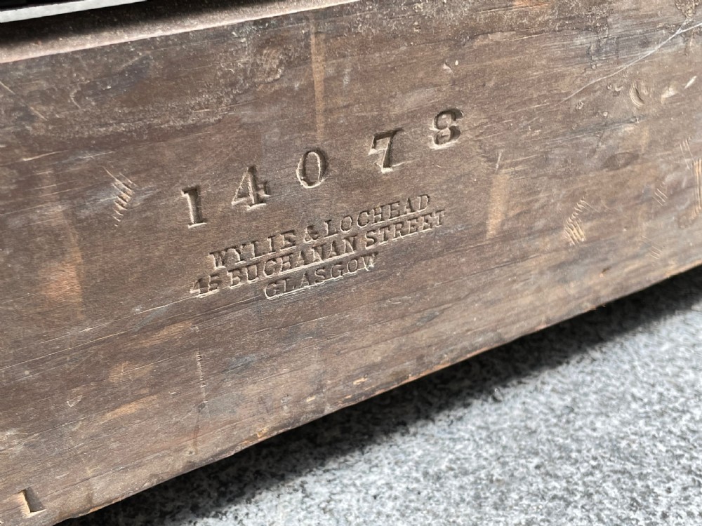 Victorian Burr Walnut Chest of Drawers by Wylie & Lochead, Glasgow View X