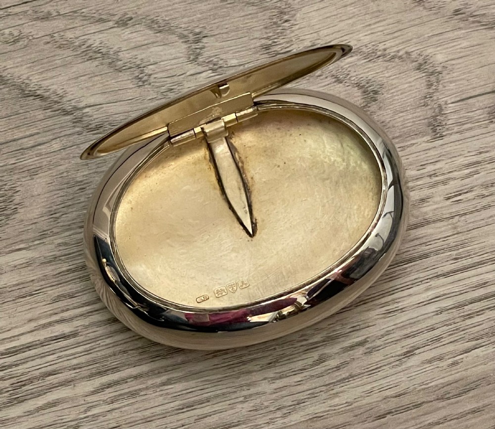 Edwardian Solid Silver Pebble Snuff Tobacco Box, Chester  View V