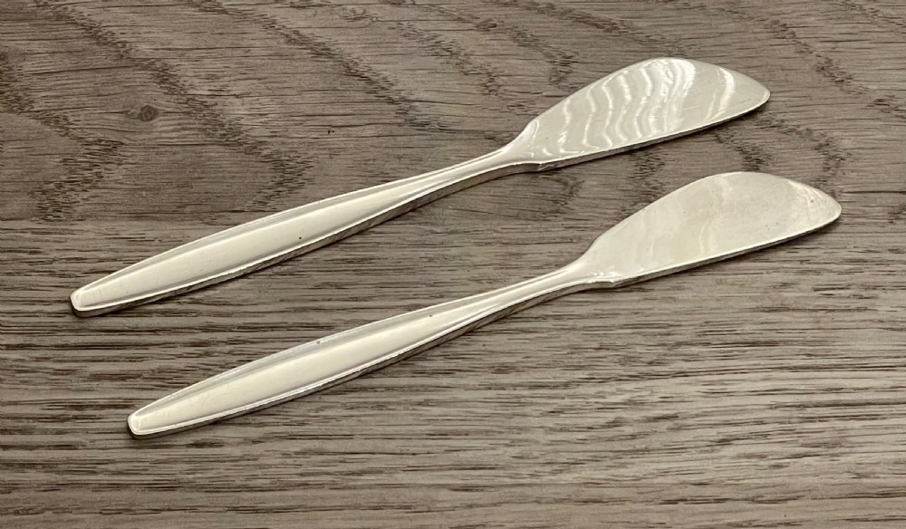 Pair of Georg Jensen Silver Butter Spreaders Knives  View V