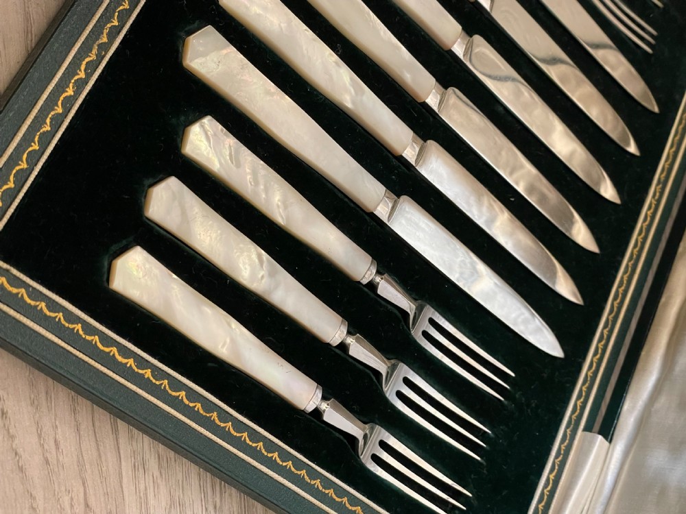 Art Deco Mother of Pearl & Silver Plate Dessert Set for Six View IV