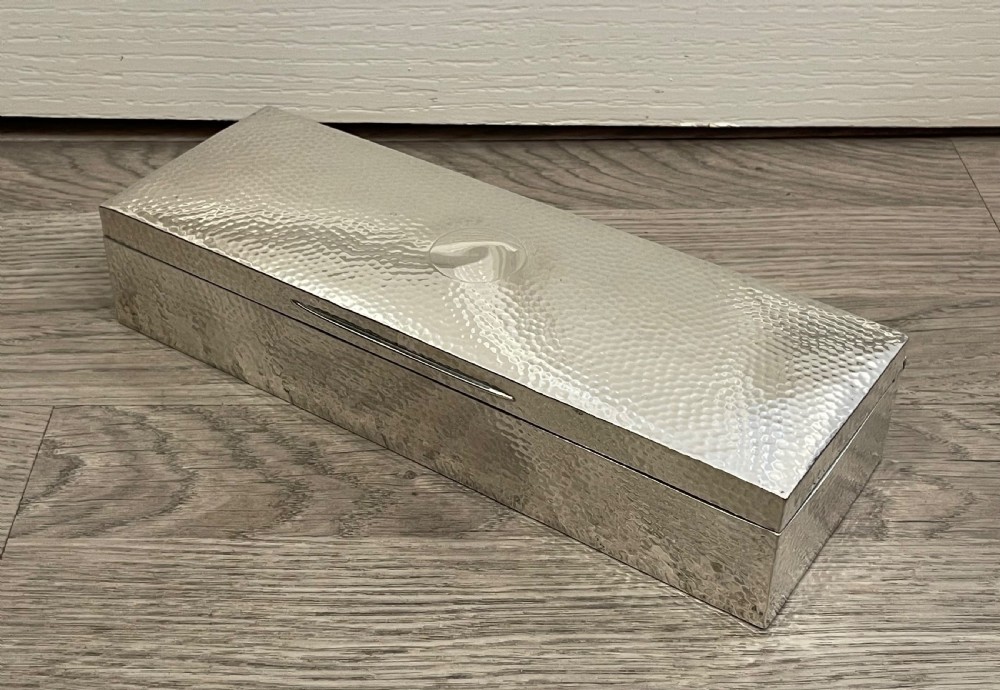 Edwardian Planished Solid Silver Jewellery Box, 1909