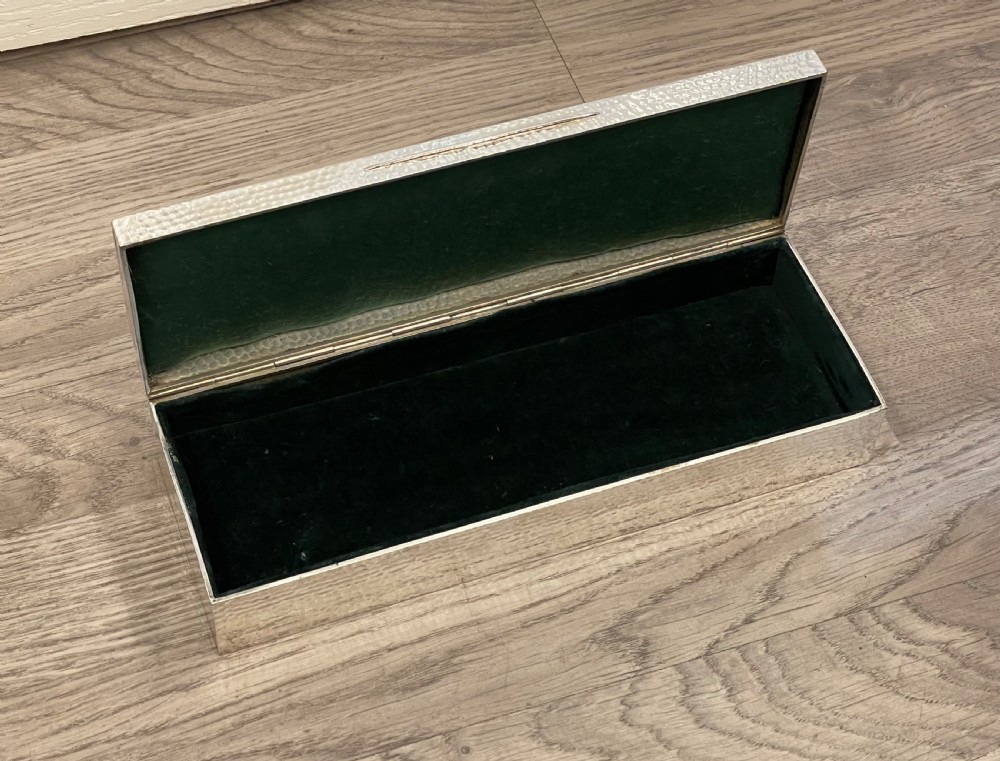 Edwardian Planished Solid Silver Jewellery Box, 1909 View V