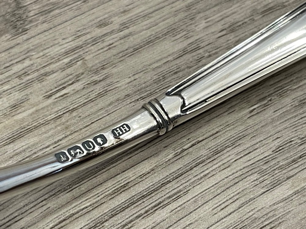 Quality Victorian Albany Pattern Silver Sugar Sifter Spoon View II