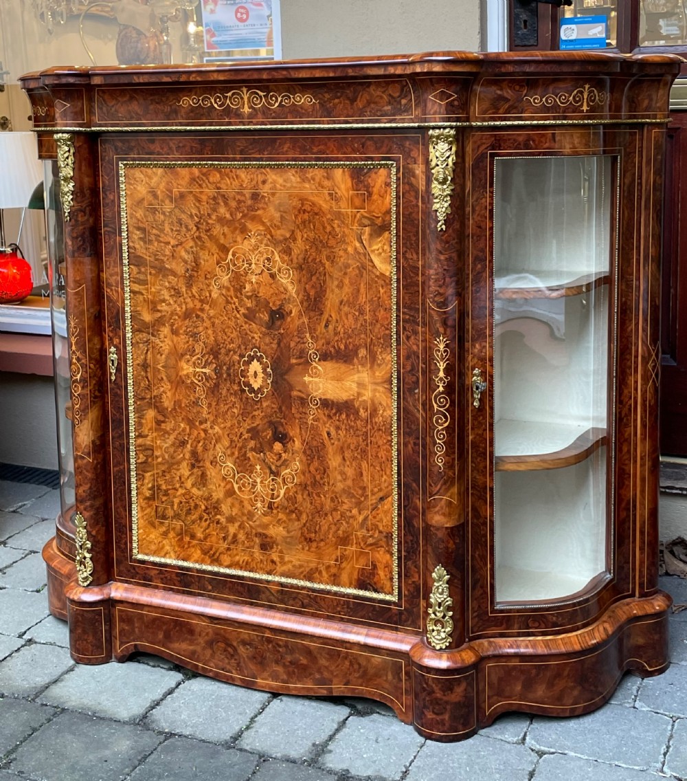 Superb Pair of Victorian Burr Walnut Credenza Sideboards View IV