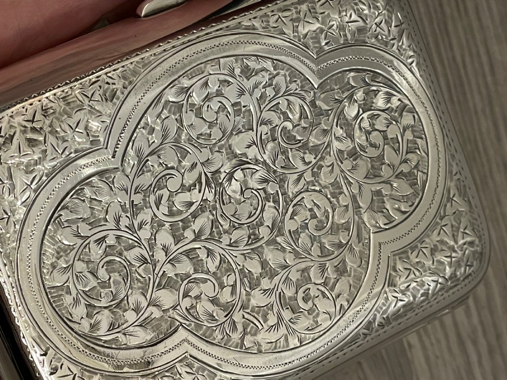 Large Victorian Solid Silver Cigar Case, Chester 1900 View IV