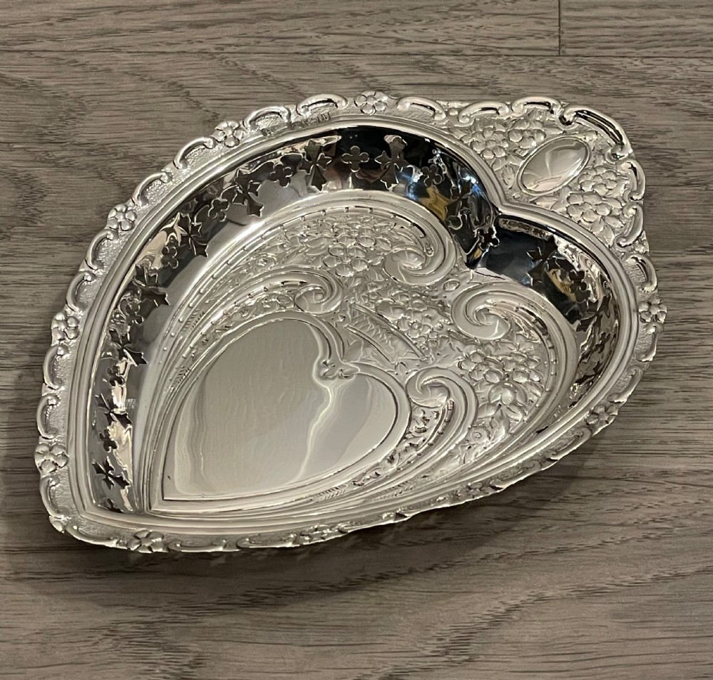 Victorian Solid Silver Heart Dish, 1894 View II