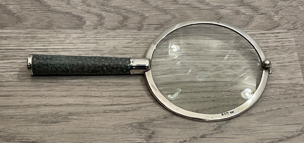 Quality George V Silver & Shagreen Magnifying Glass View V