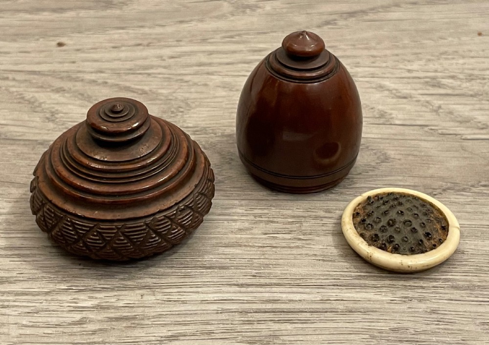 Georgian Coquilla Nutmeg Grater View IV
