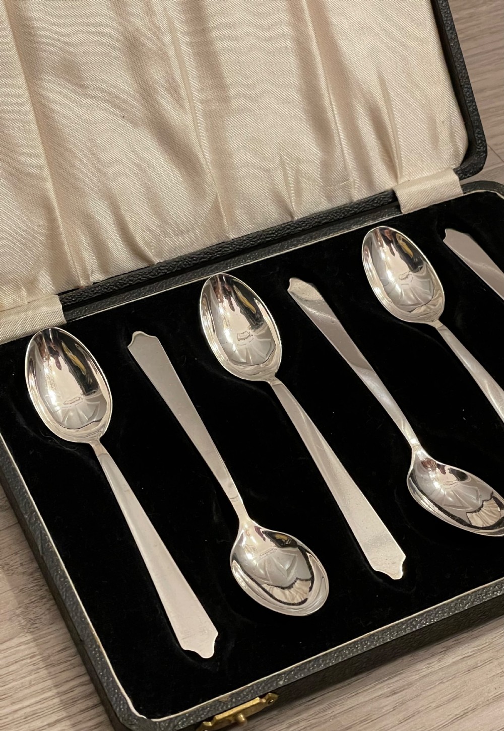 Good Set of Six Silver Large Tea Spoons View III