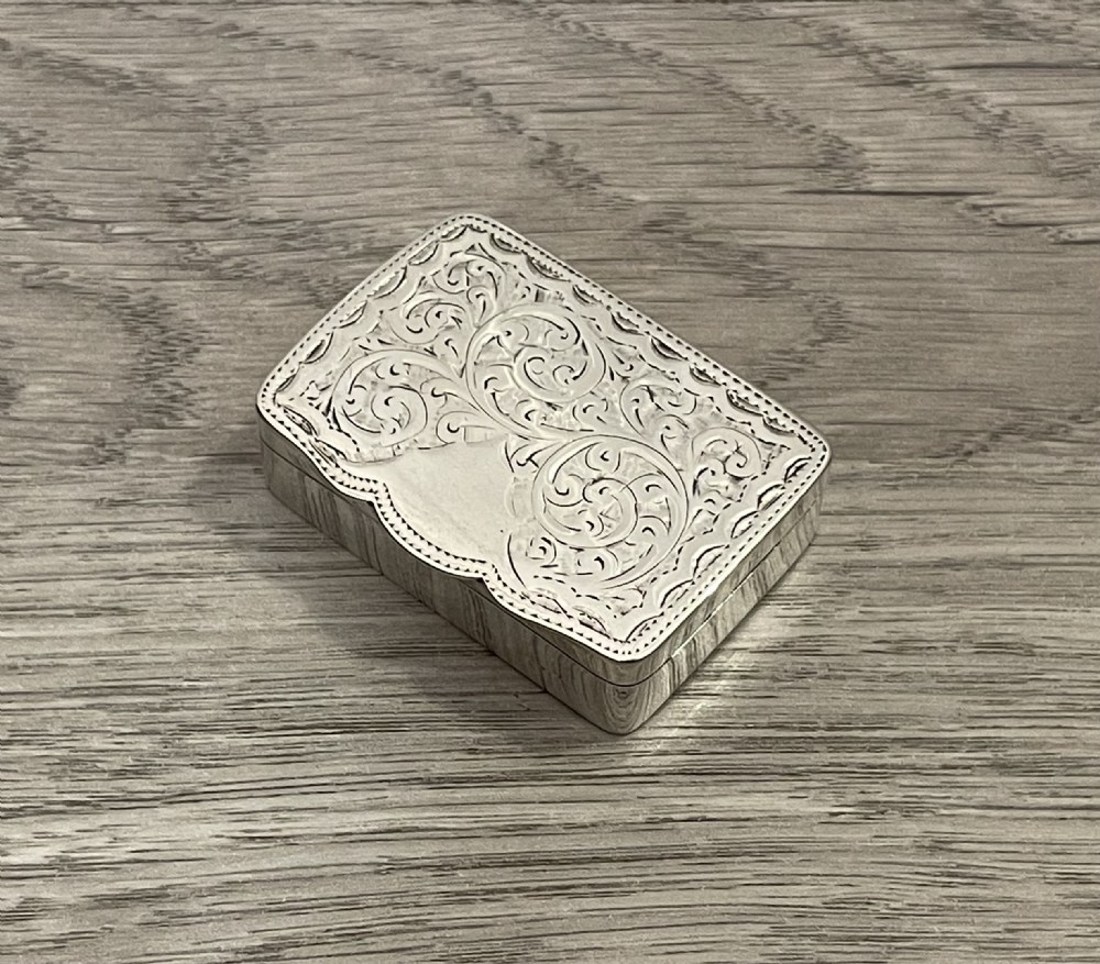 George V Silver Snuff Box, Chester 1911