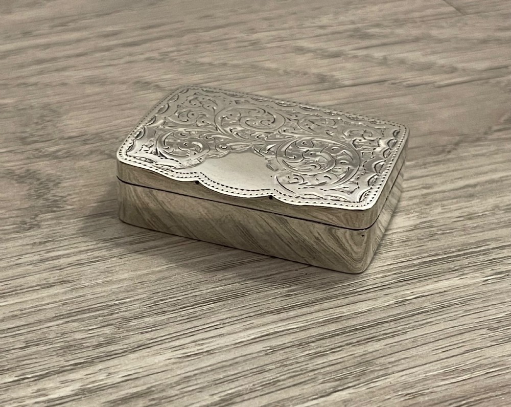 George V Silver Snuff Box, Chester 1911 View II