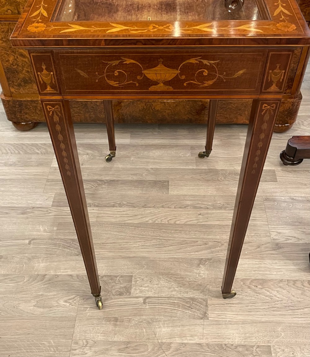 Beautiful Edwardian inlaid Fiddleback Mahogany Bijouterie Table View V