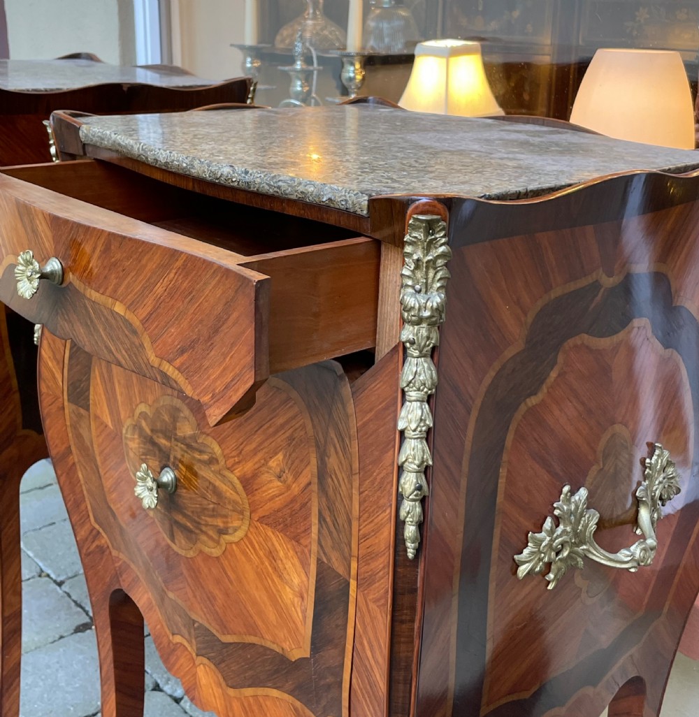 Quality Pair of Rosewood Bombe Commode Bedside Cabinets View VIII
