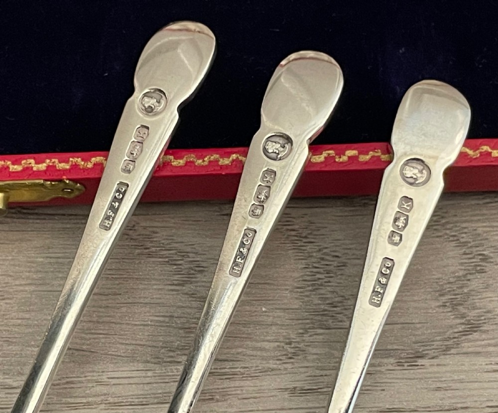 Beautifully Presented Trio of Silver Coronation Spoons, Queen Elizabeth II  View V