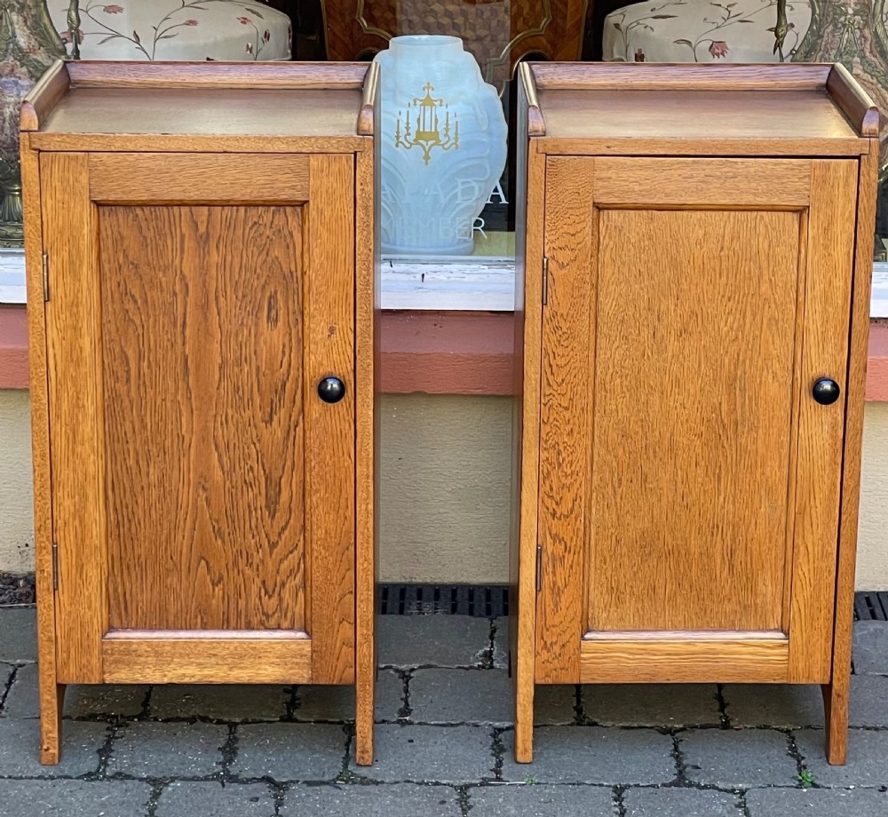 Pair of Art Deco Oak Bedside Cabinets