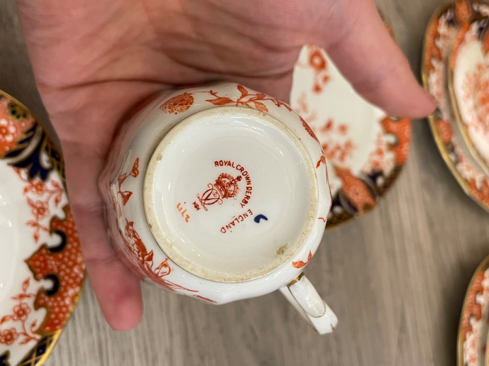 Royal Crown Derby Imari Tea Service for Twelve Persons, c1900 View VII