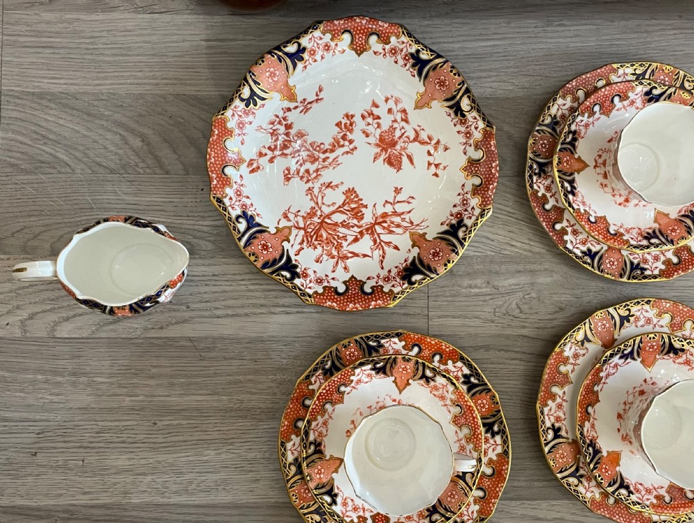 Royal Crown Derby Imari Tea Service for Twelve Persons, c1900 View XI