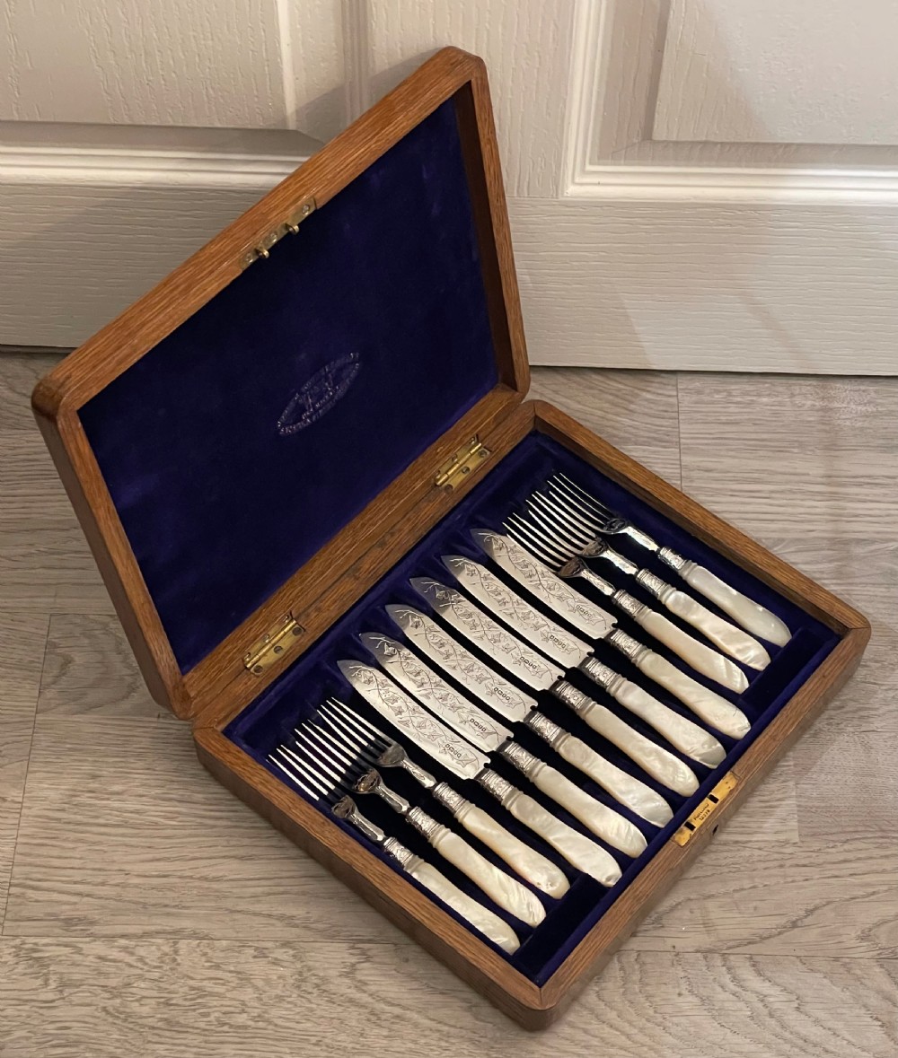 Cased Set of Six Victorian Silver Dessert Knives and Forks 