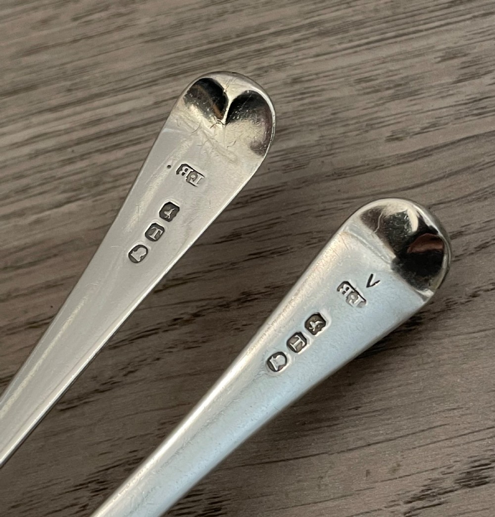 Pair of George III Silver Sauce Ladles, 1814 View IV
