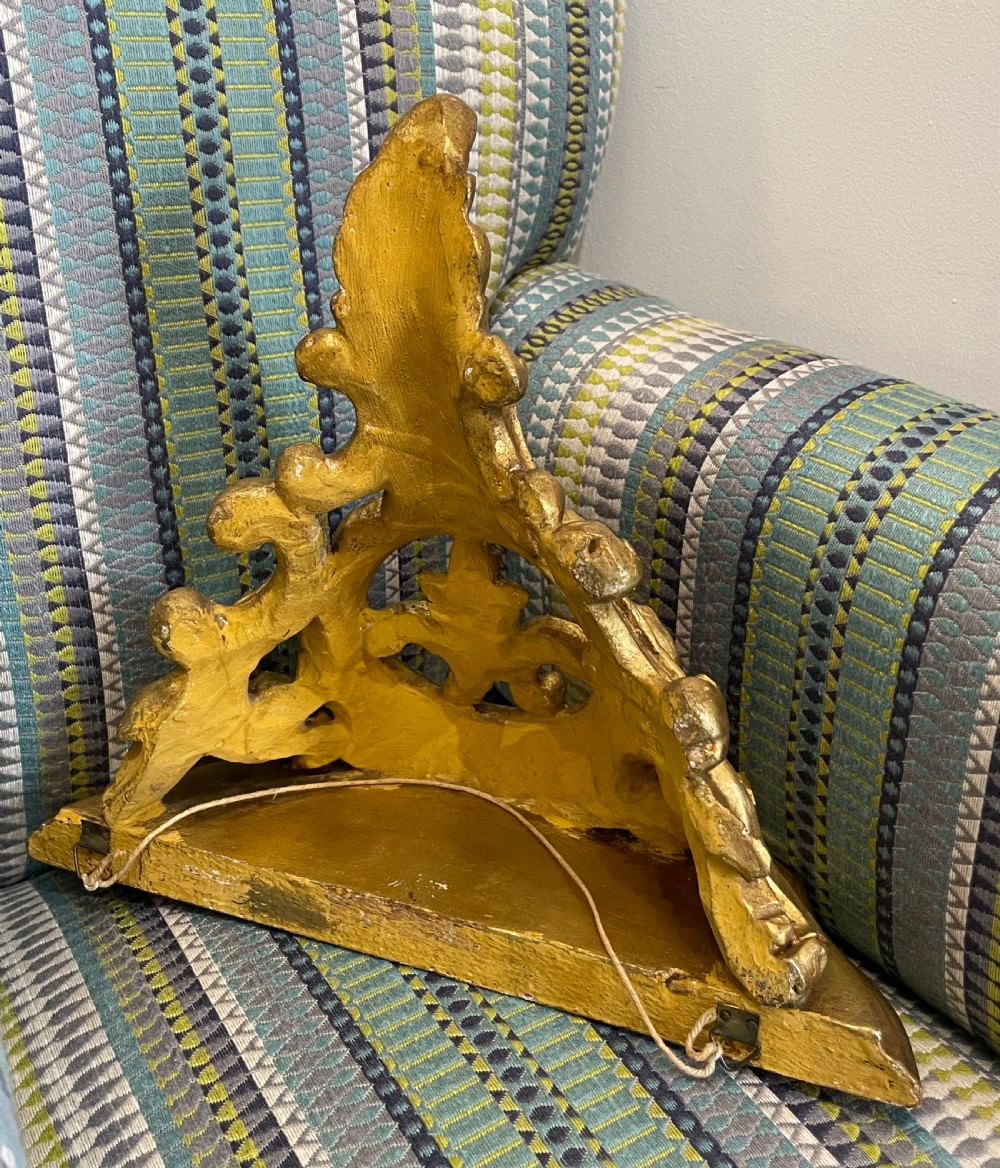 Good Florentine Giltwood Wall Bracket  View VI
