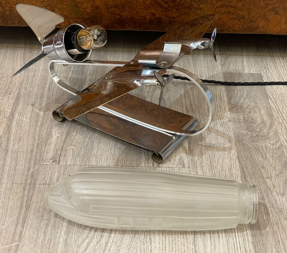 Art Deco Style Novelty Chrome Table Desk Lamp View VIII