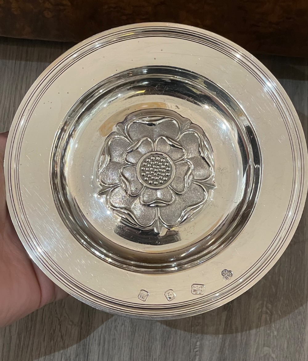 Elizabeth II Tudor Rose Dish Coaster