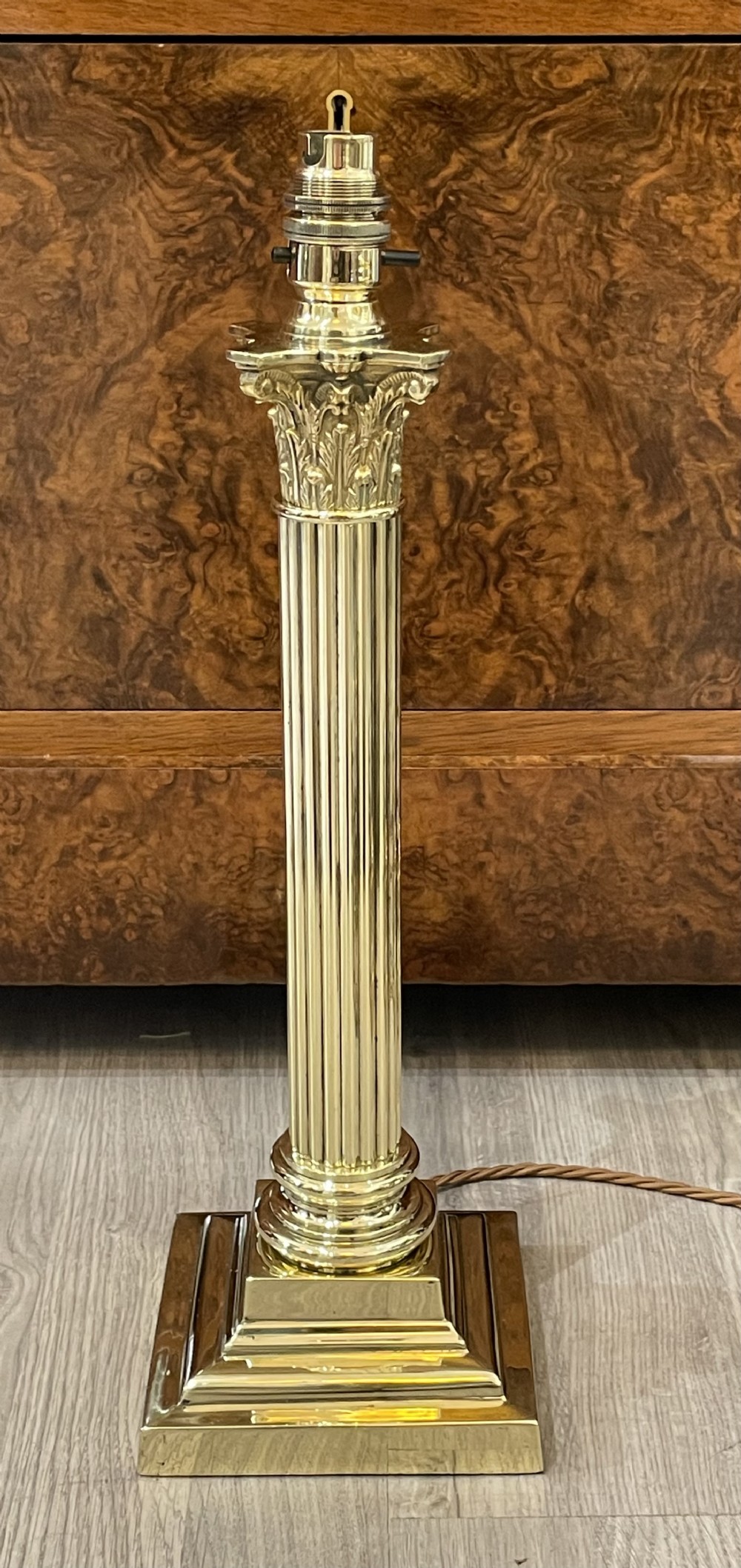 Quality Brass Corinthian Column Table Lamp by Hinks