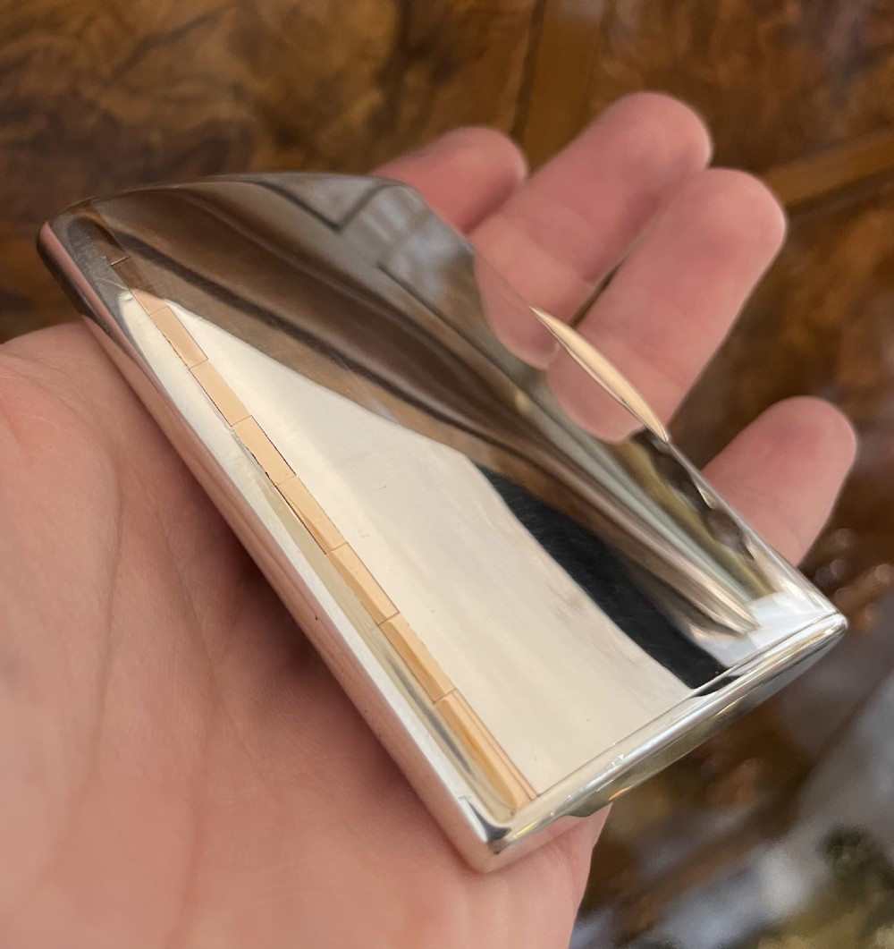 Stunning George V Silver Snuff Box by Asprey View VIII