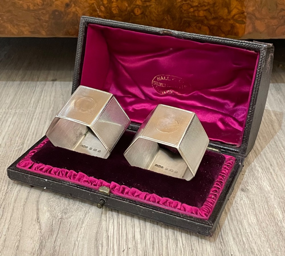 Good Pair of Art Deco Silver Napkin Rings View IV