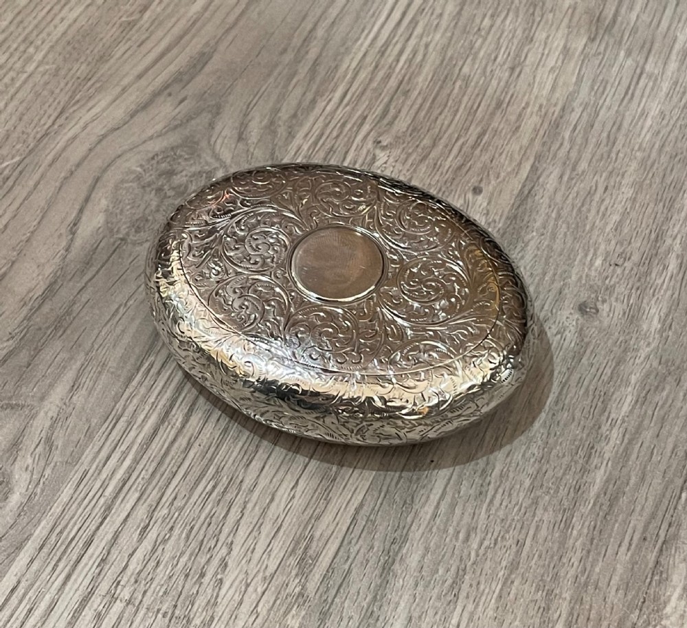 Beautiful Edwardian Silver Pebble Snuff Box View II