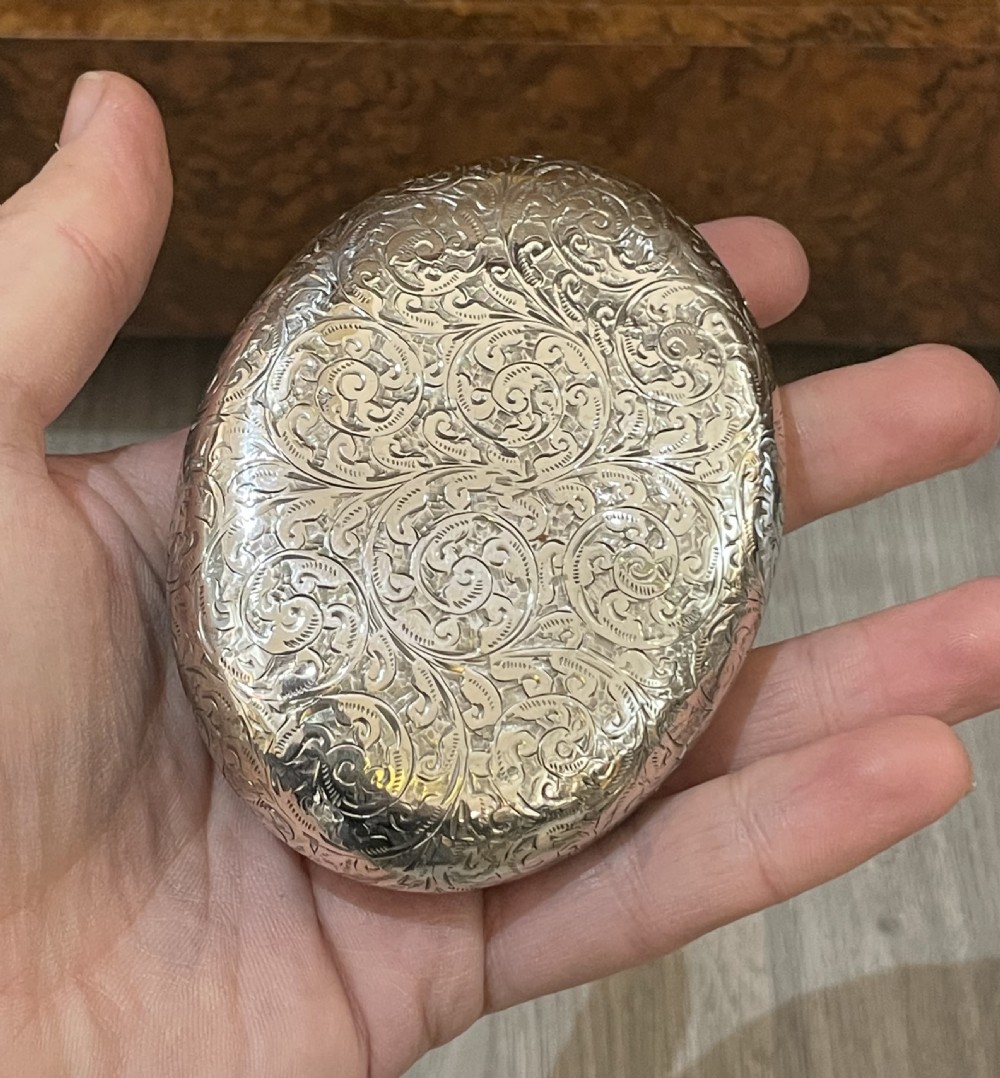 Beautiful Edwardian Silver Pebble Snuff Box View IV