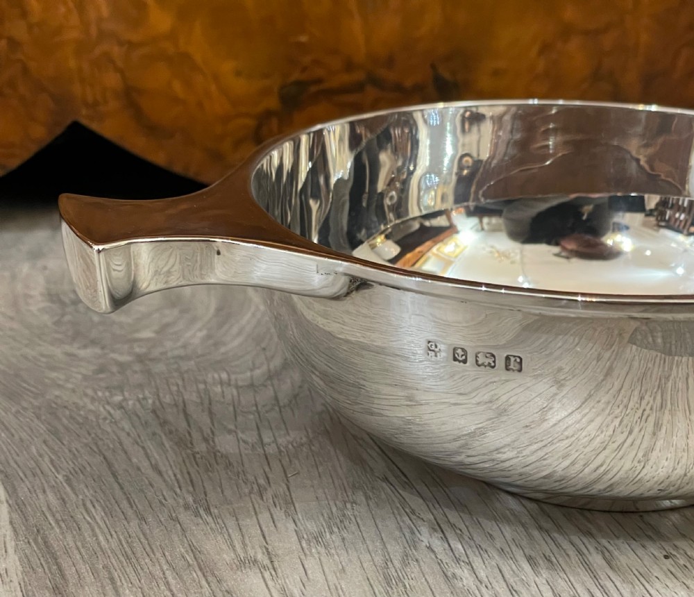 George V Solid Silver Quaich, 1916 View II