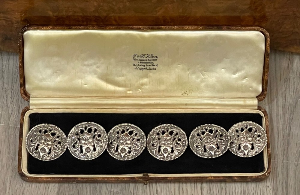 Large Set of Victorian Cast Silver Buttons, 1899 View III