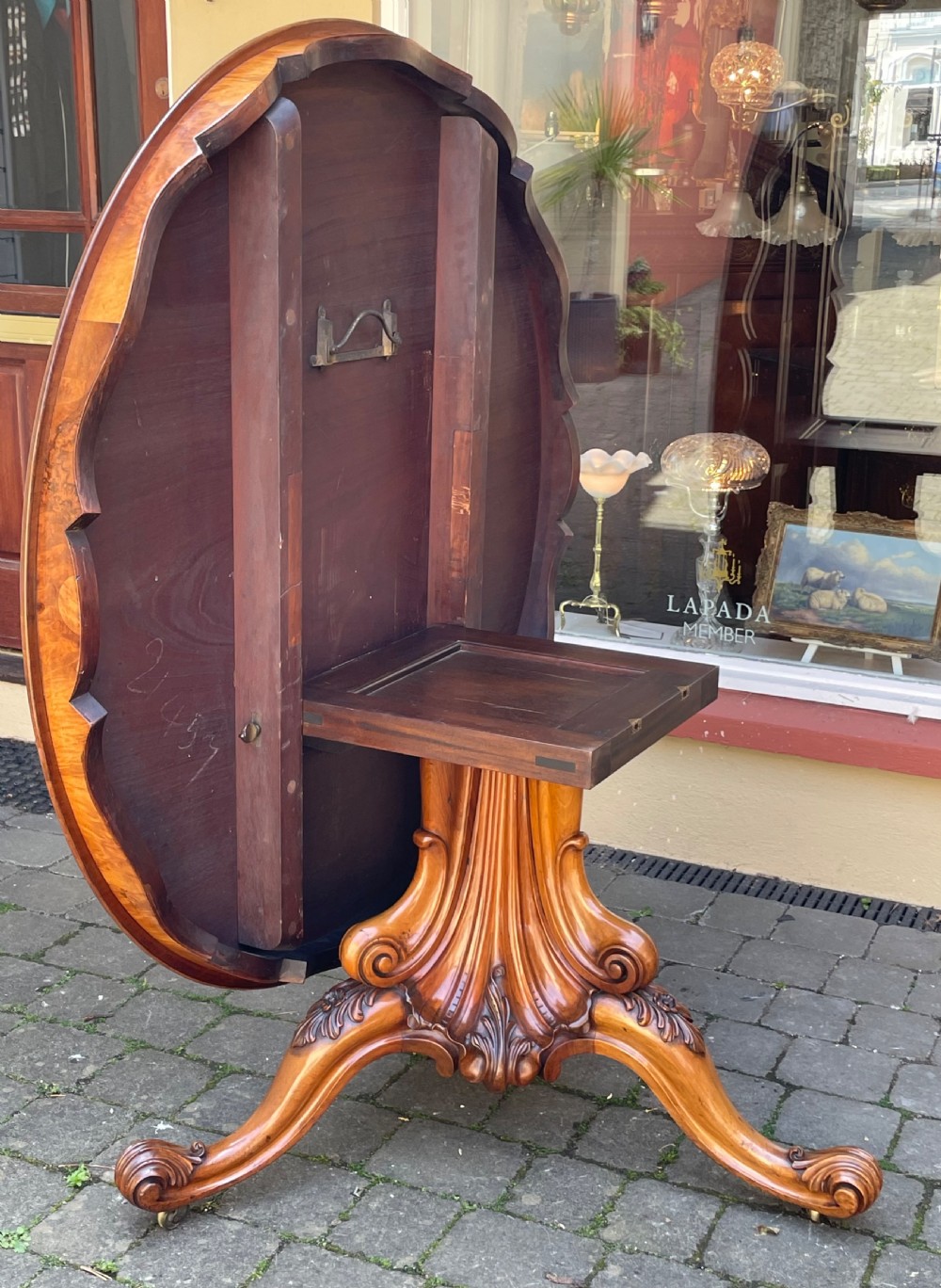 Outstanding Victorian Burr Walnut Centre Dining Table View IX