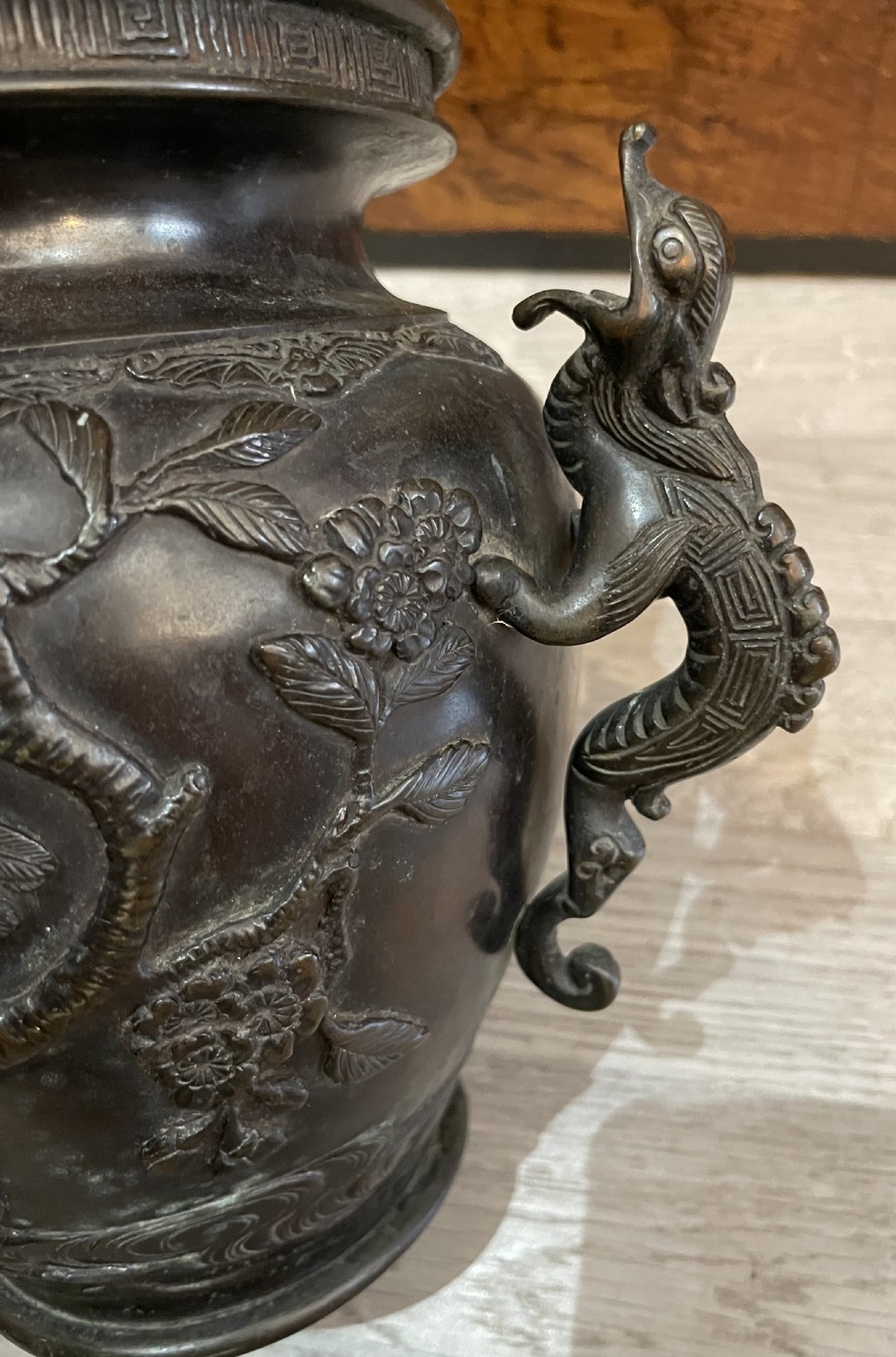 Japanese Meiji Period Twin Handled Bronze Vase View VIII