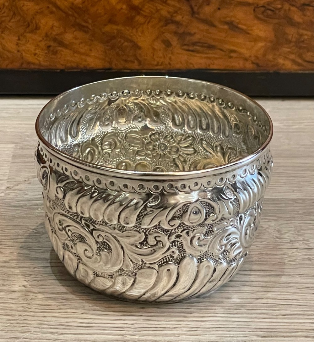 Pretty Victorian Silver Bowl Inset with Charles II Silver Crown 1670 View IX