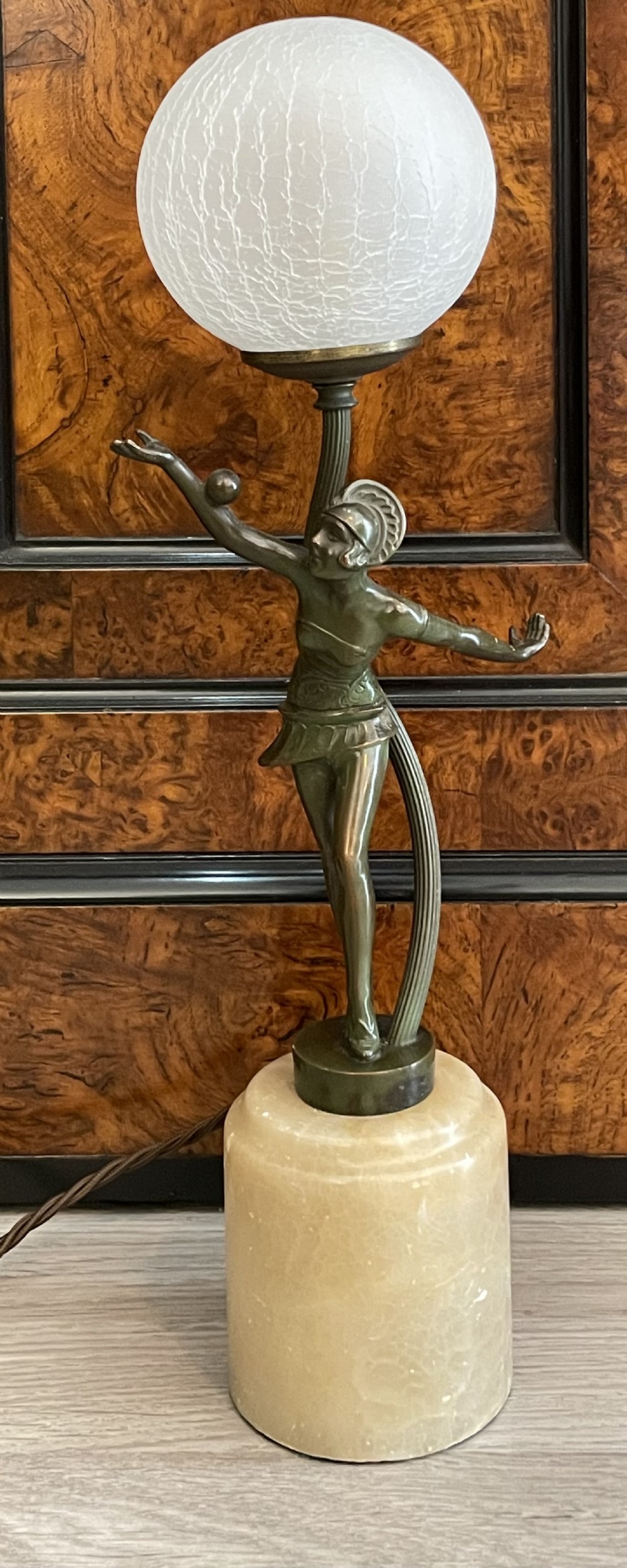 Good Art Deco Lady Lamp 