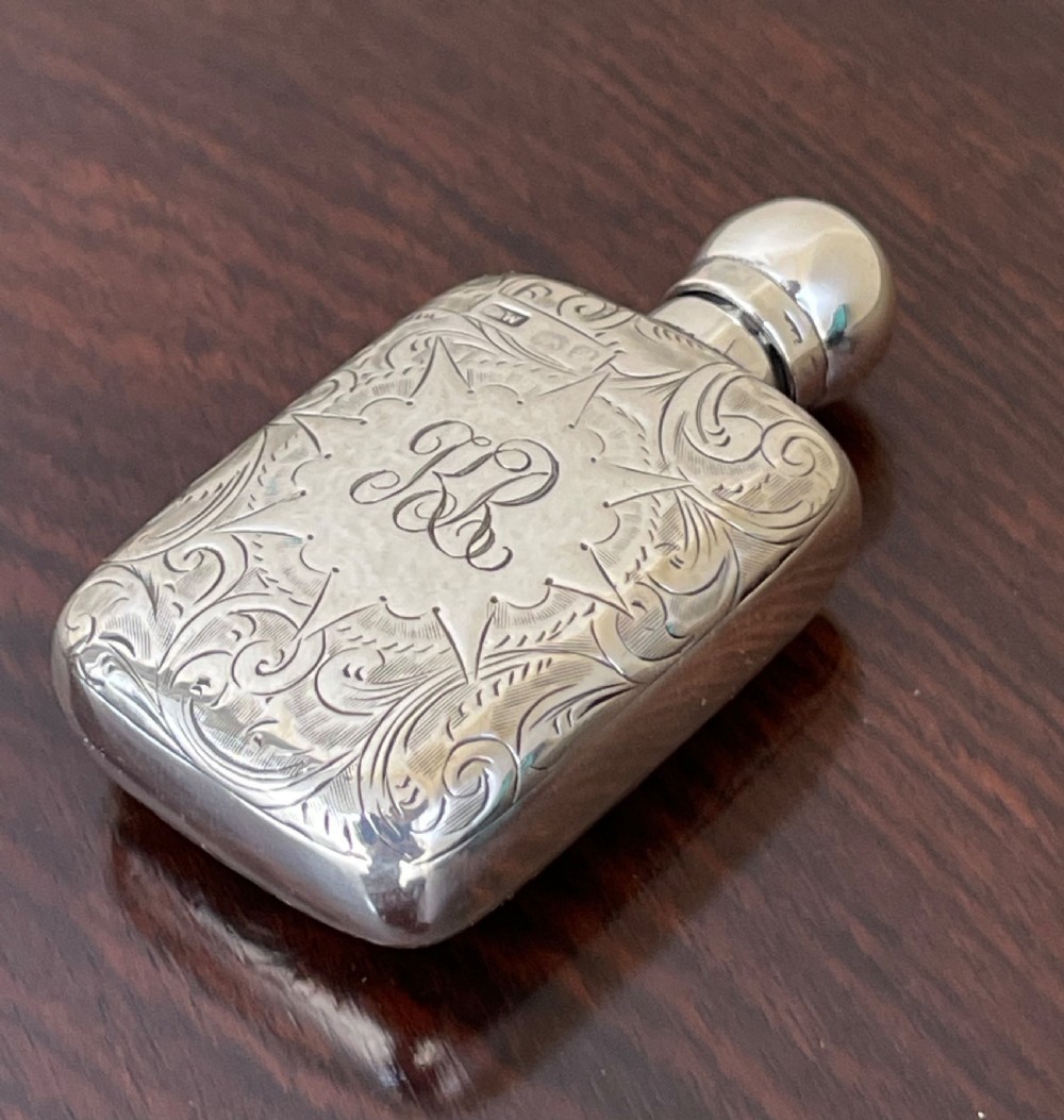 Edwardian Silver Scent Bottle Flask, Chester  View II