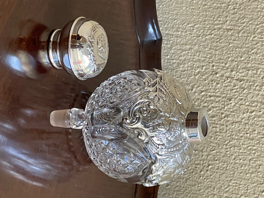 Edwardian Silver Mounted Scent Bottle, Reynolds Angels View V