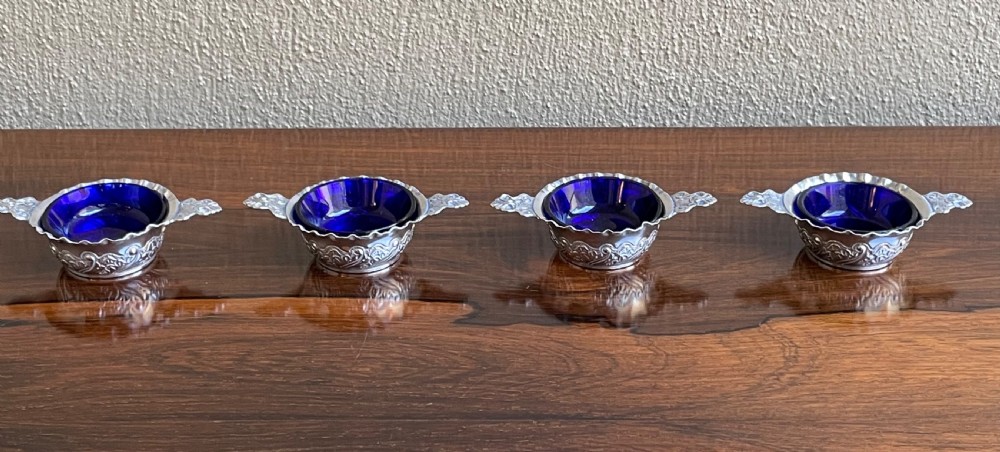 Set of Four Victorian Silver Table Salts, 1883 View II