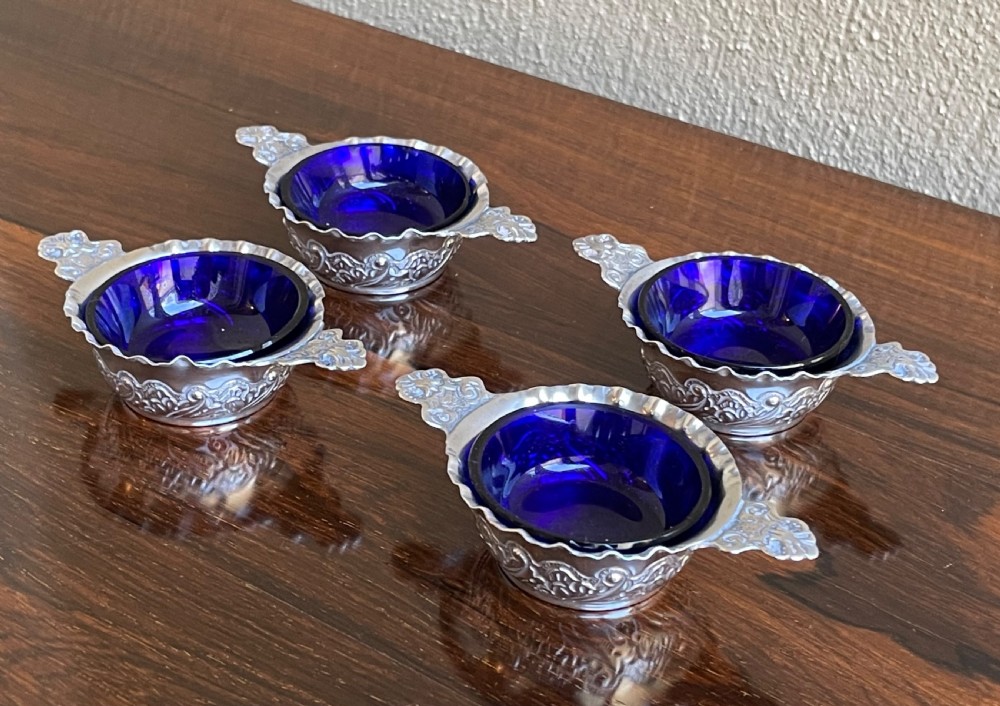 Set of Four Victorian Silver Table Salts, 1883 View V