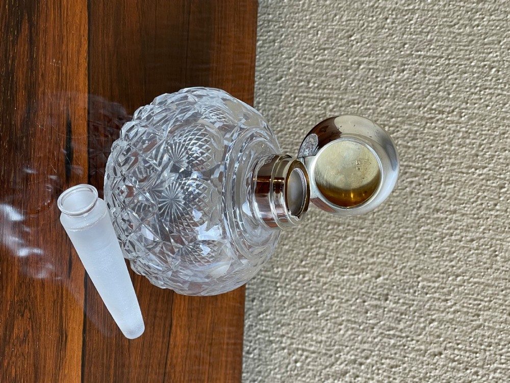 George V Silver Scent Bottle with Rare Dabber, by John Grinsell View IV