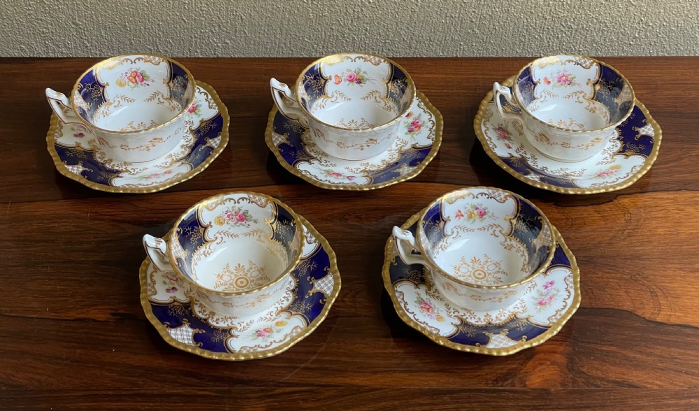 Victorian Batwing Pattern Coalport Tea Cups & Saucers 