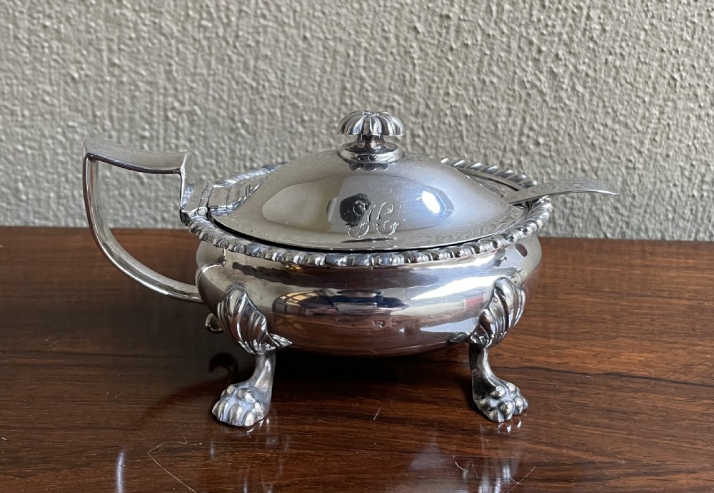 George III solid silver mustard pot 