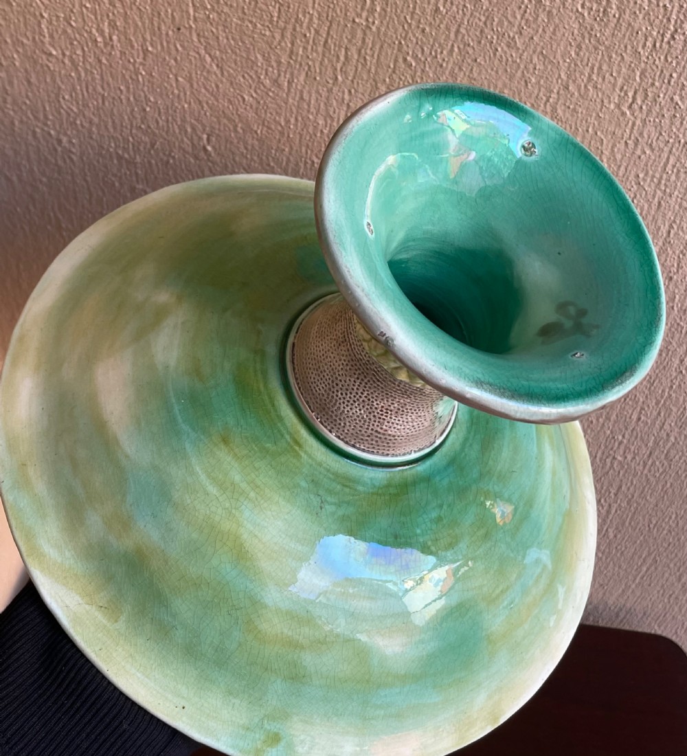 A Victorian majolica pedestal comport bowl featuring moulded green and yellow begonia leaf patterns with a matching leaf-textured stem. View V