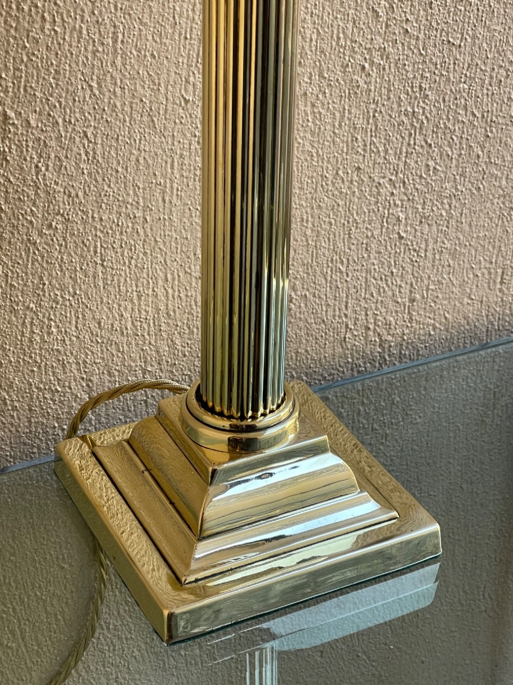 Edwardian Brass Corinthian Column Table Lamp View IV