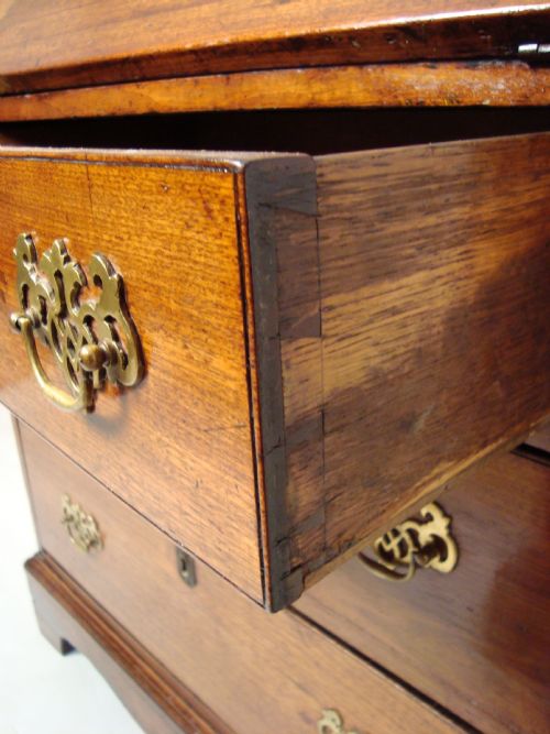 AN 18THC BUREAU - ADDITIONAL PHOTO 8