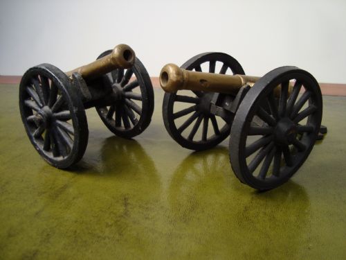 A DECORATIVE PAIR OF DESKTOP CANNONS - ADDITIONAL PHOTO 4