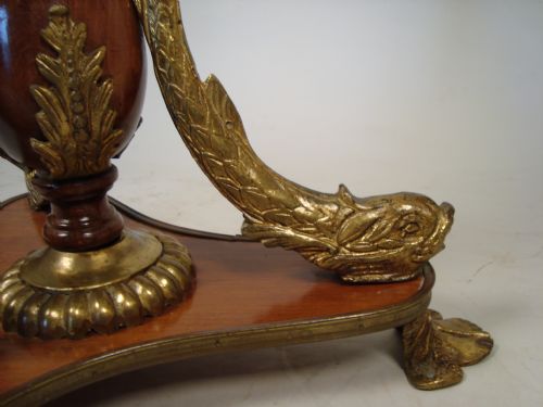 A STUNNING WALNUT AND BRASS MOUNTED OCCASIONAL TABLE - ADDITIONAL PHOTO 3