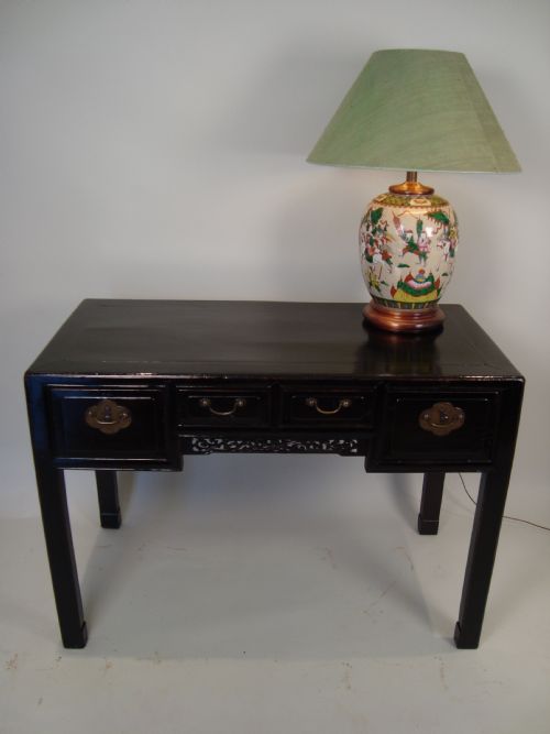 an elegant 19thc chinese side tabledesk - CATEGORY: ANTIQUE TABLES - DATED 1880